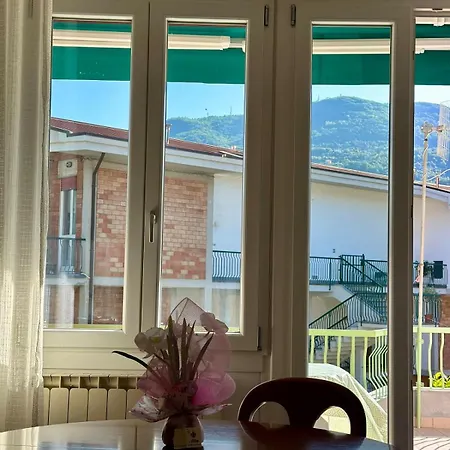 Casa Maria - Terrace And Parking Near Cinque Terre アパート ラ・スペツィア