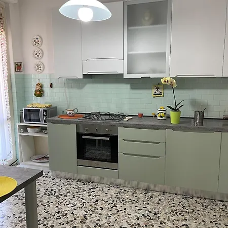 Casa Maria - Terrace And Parking Near Cinque Terre لا سبيتسْيا
